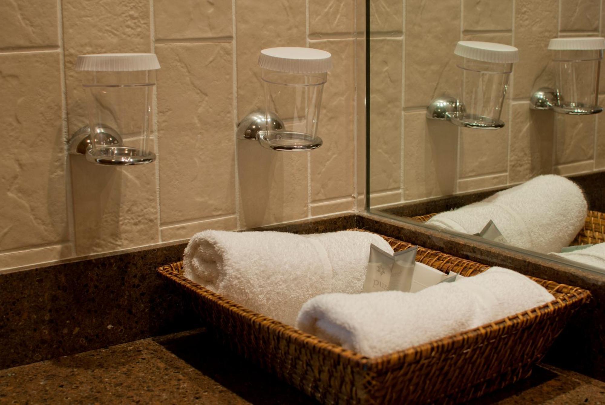 An Grianan Hotel Burt ภายนอก รูปภาพ