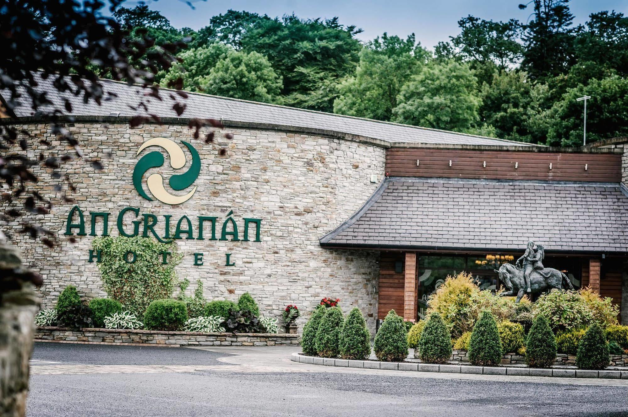 An Grianan Hotel Burt ภายนอก รูปภาพ