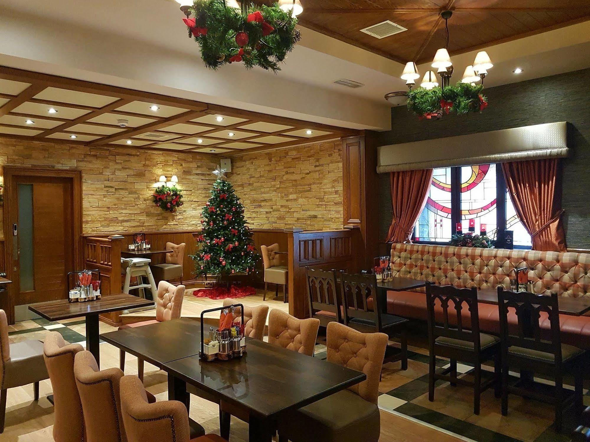 An Grianan Hotel Burt ภายนอก รูปภาพ